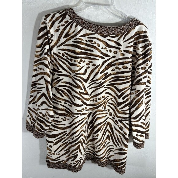 Alfred Dunner Vintage Animal Print Cream Brown Split Neck Woman’s Large Blouse - Picture 9 of 10